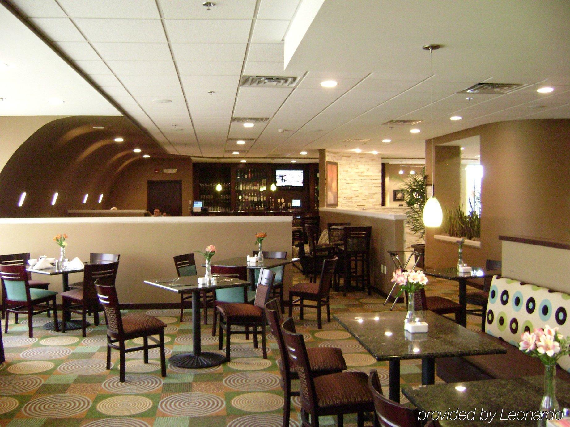 Holiday Inn Bloomington-University Area By Ihg Экстерьер фото