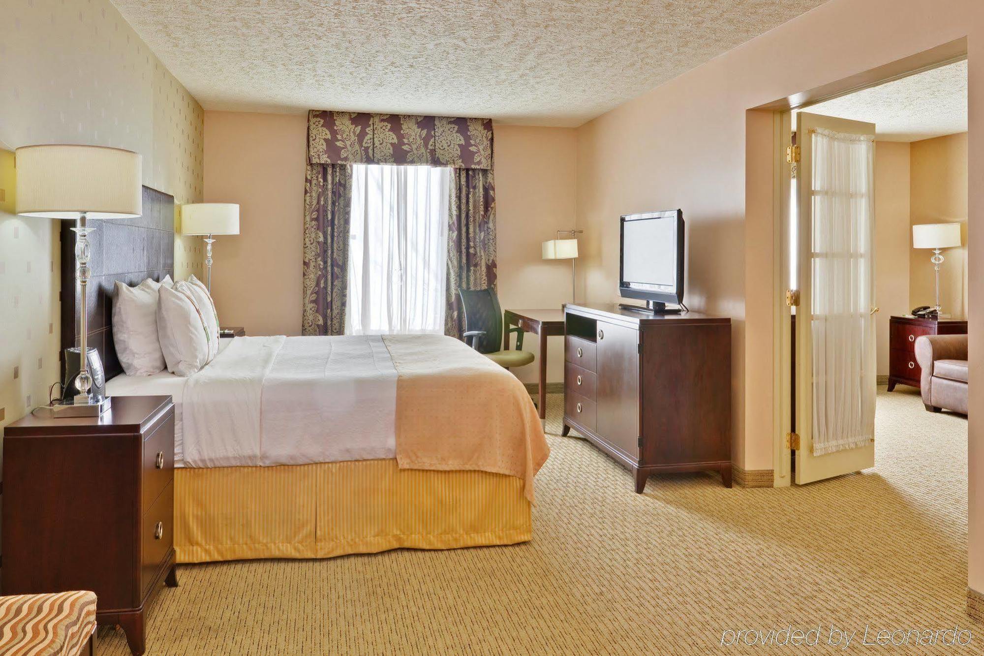Holiday Inn Bloomington-University Area By Ihg Номер фото